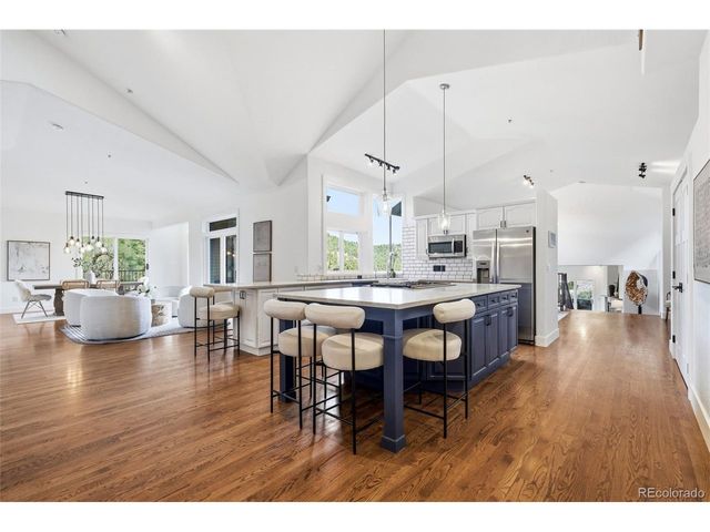 208 Seven Hills Dr, Boulder, CO 80302