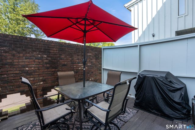 136 Webster Court 136, Newington, CT 06111