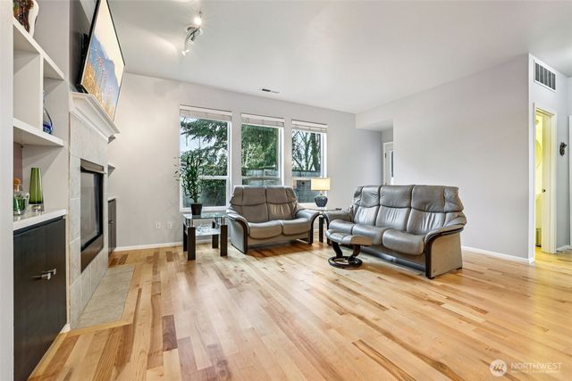 6644 Francis Loop SE, Auburn, WA 98092