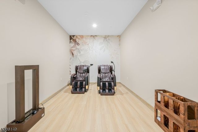 106 Encampment Ct, Montville Twp., NJ 07082