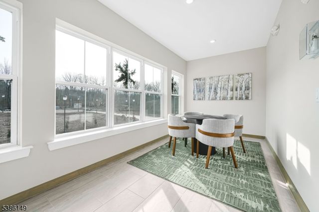 106 Encampment Ct, Montville Twp., NJ 07082