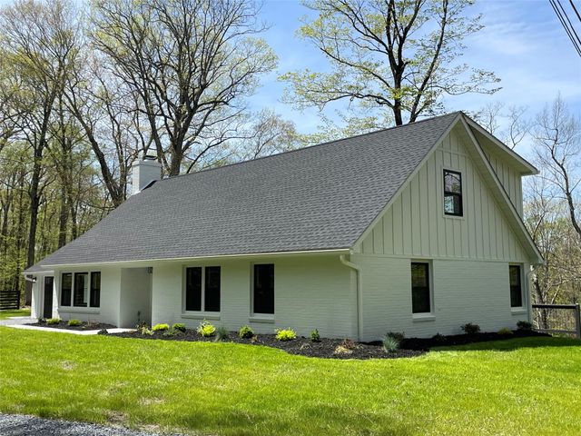 16 Shunpike, Clinton Corners, NY 12514