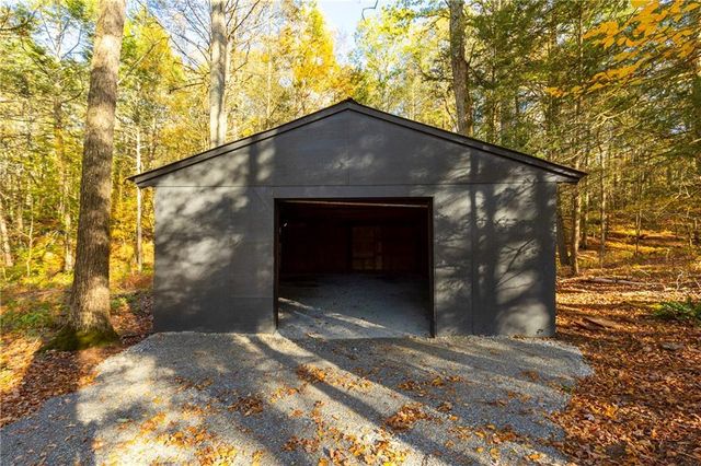 16 Shunpike, Clinton Corners, NY 12514