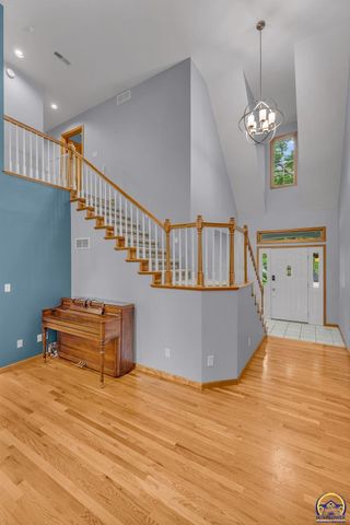 4178 Blackjack Oak DR, Lawrence, KS 66047