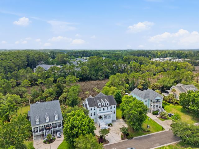 3048 Riverwood Drive, Mount Pleasant, SC 29466