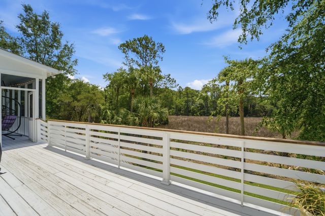 3048 Riverwood Drive, Mount Pleasant, SC 29466