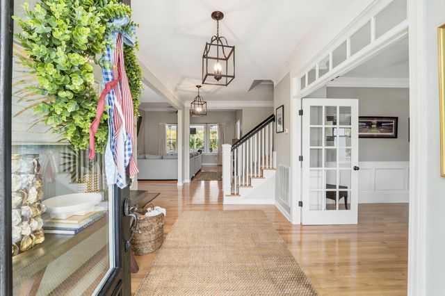 3048 Riverwood Drive, Mount Pleasant, SC 29466