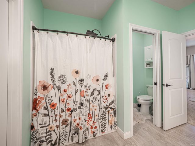 1512 Hills Drive, Evansville, IN 47720