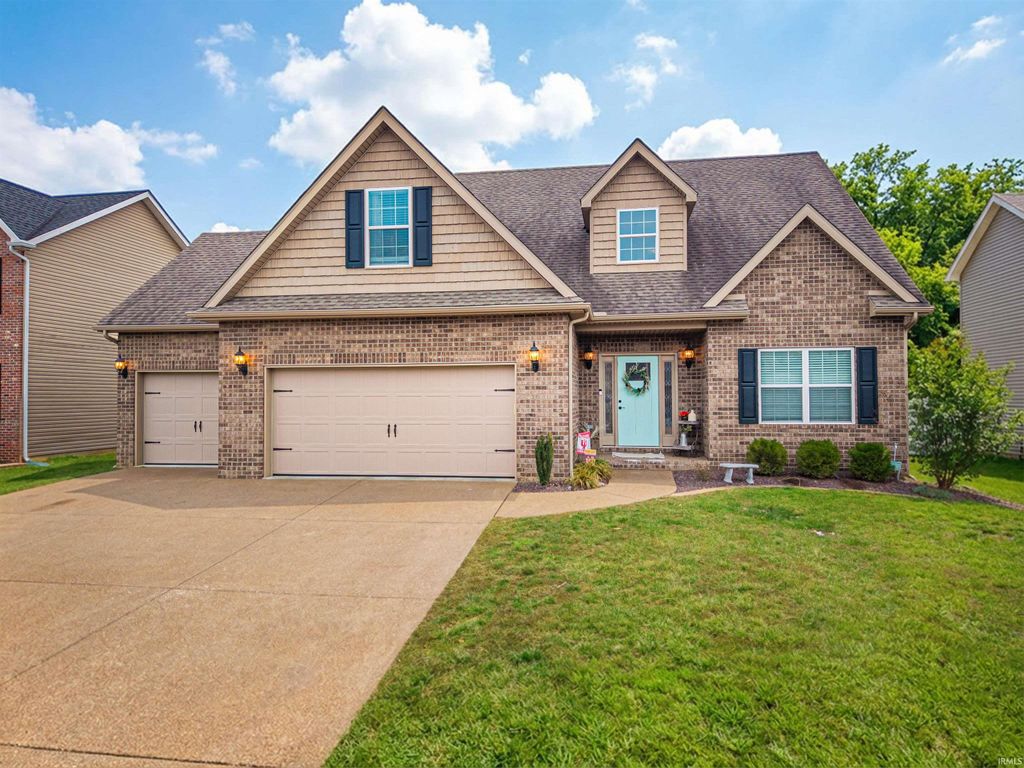 1512 Hills Drive, Evansville, IN 47720