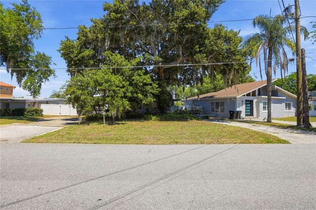5716 MOONLIGHT CIRCLE, Orlando, FL 32839