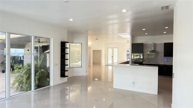 3767 Oak Ridge Cir 3767, Weston, FL 33331