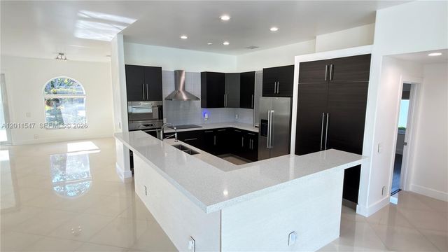 3767 Oak Ridge Cir 3767, Weston, FL 33331