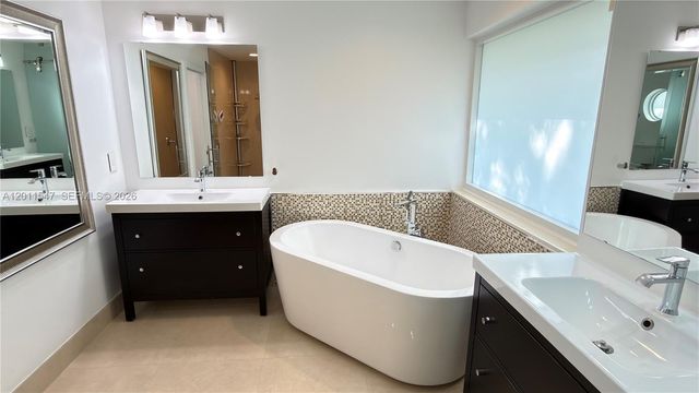 3767 Oak Ridge Cir 3767, Weston, FL 33331