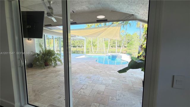 3767 Oak Ridge Cir 3767, Weston, FL 33331
