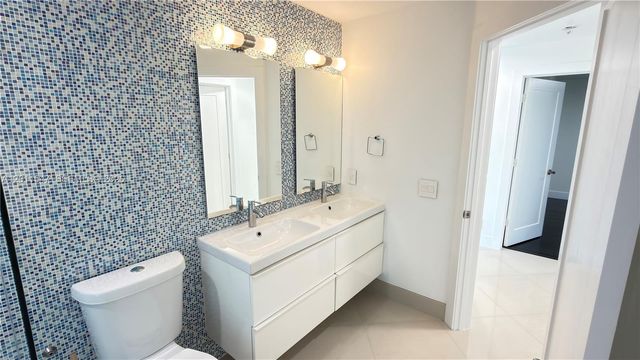 3767 Oak Ridge Cir 3767, Weston, FL 33331
