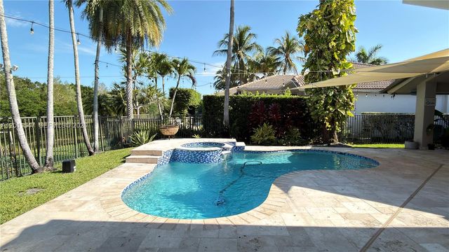 3767 Oak Ridge Cir 3767, Weston, FL 33331