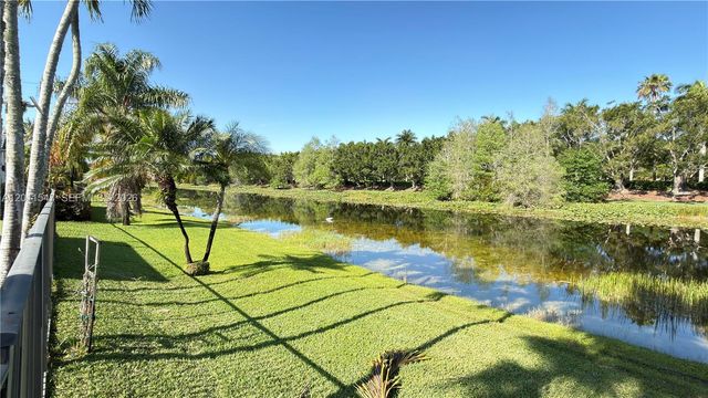 3767 Oak Ridge Cir 3767, Weston, FL 33331