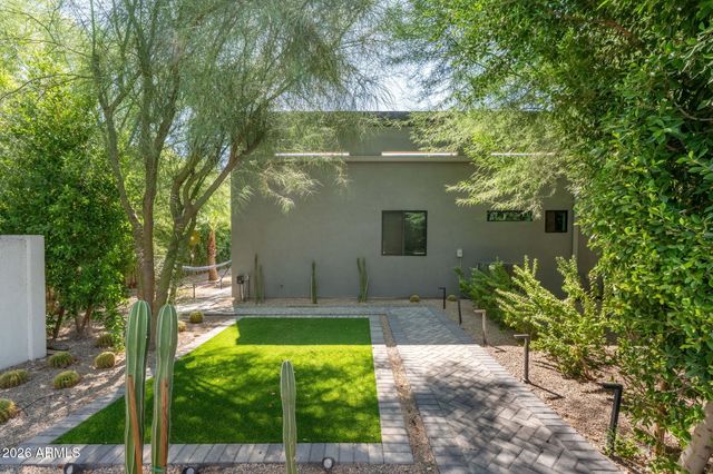 6735 E SOLANO Drive, Paradise Valley, AZ 85253