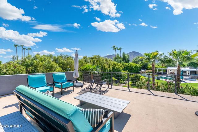 6735 E SOLANO Drive, Paradise Valley, AZ 85253