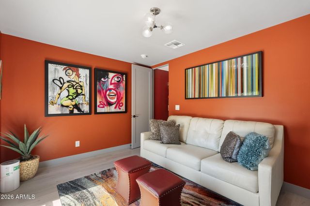 6735 E SOLANO Drive, Paradise Valley, AZ 85253