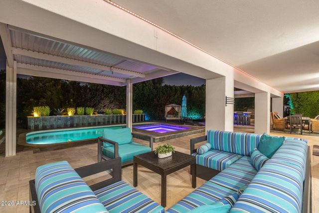 6735 E SOLANO Drive, Paradise Valley, AZ 85253