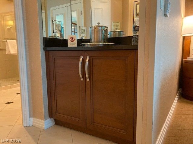 125 East Harmon Avenue 416, Las Vegas, NV 89109