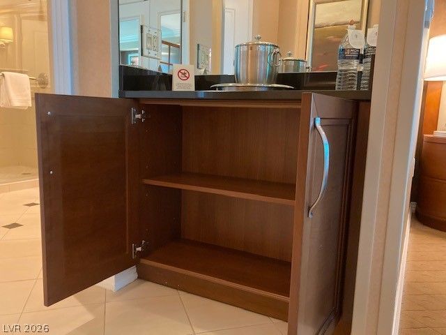 125 East Harmon Avenue 416, Las Vegas, NV 89109