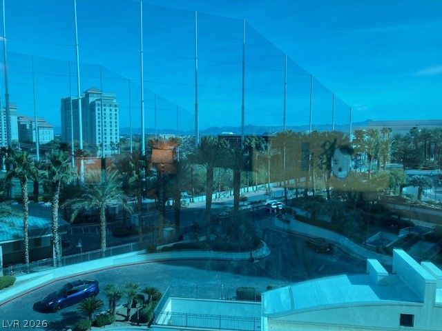 125 East Harmon Avenue 416, Las Vegas, NV 89109