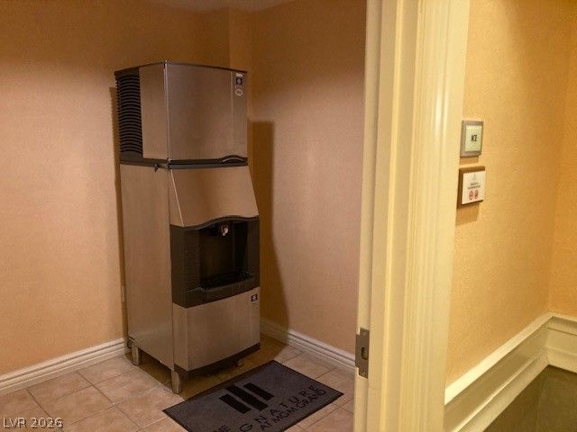 125 East Harmon Avenue 416, Las Vegas, NV 89109