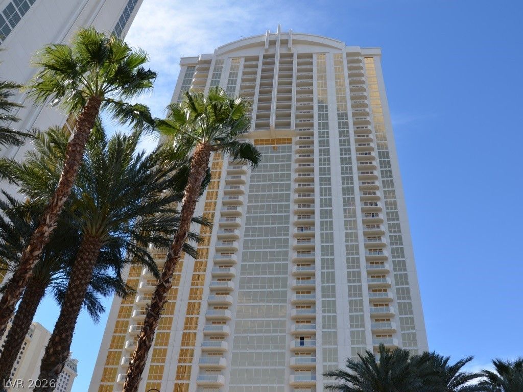 125 East Harmon Avenue 416, Las Vegas, NV 89109