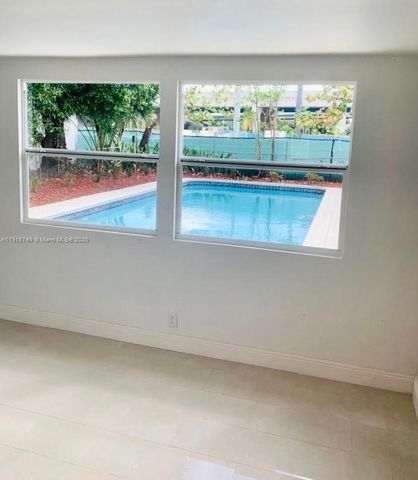 1810 SW 22nd Ave, Fort Lauderdale, FL 33312