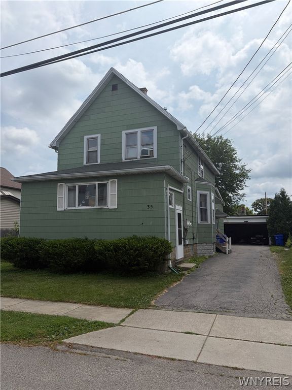 35 Bellwood Avenue, West Seneca, NY 14224