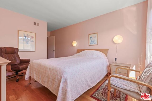 1114 23rd Street 4, Santa Monica, CA 90403