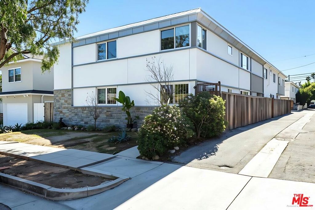 1114 23rd Street 4, Santa Monica, CA 90403