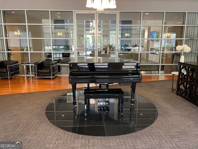 711 Cosmopolitan Drive NE 723, Atlanta, GA 30324