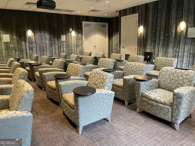 711 Cosmopolitan Drive NE 723, Atlanta, GA 30324