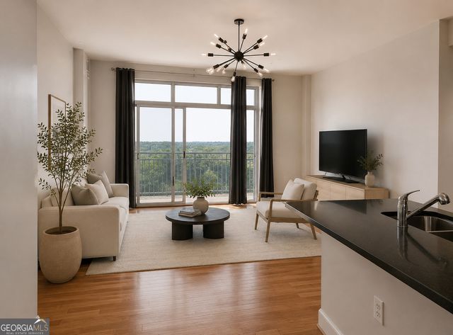 711 Cosmopolitan Drive NE 723, Atlanta, GA 30324