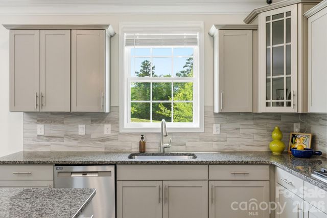 2431 Napa Terrace, Clover, SC 29710
