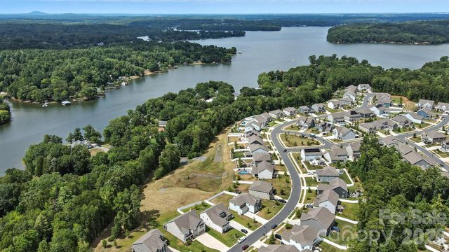 2431 Napa Terrace, Clover, SC 29710