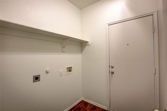 5829 Deck House Road, Fort Worth, TX 76179