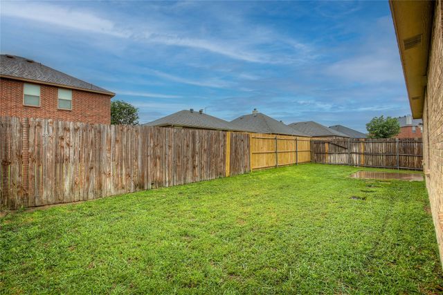 5829 Deck House Road, Fort Worth, TX 76179