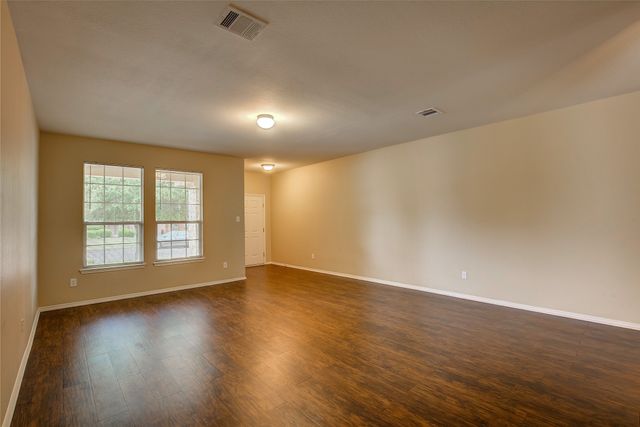 5829 Deck House Road, Fort Worth, TX 76179