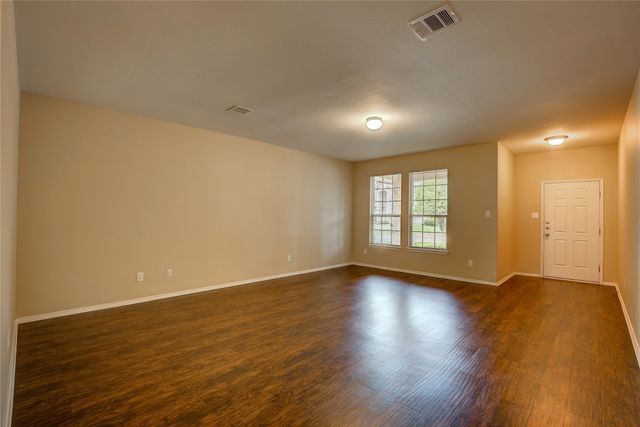 5829 Deck House Road, Fort Worth, TX 76179