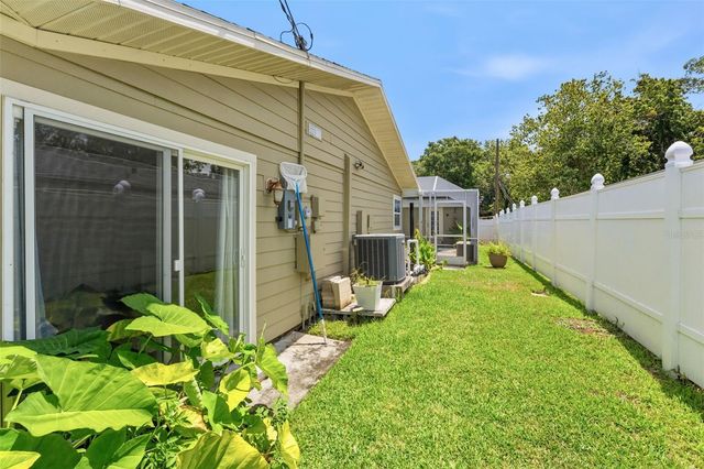 6355 SEBRING STREET, Weeki Wachee, FL 34607