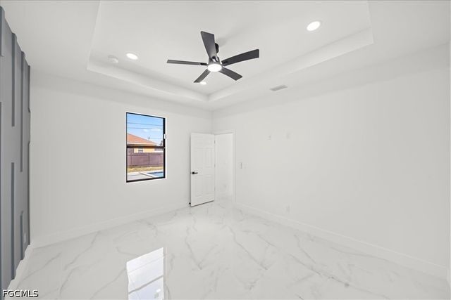 1420 NE 12th PL, Cape Coral, FL 33909