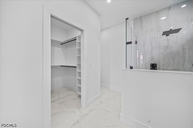 1420 NE 12th PL, Cape Coral, FL 33909