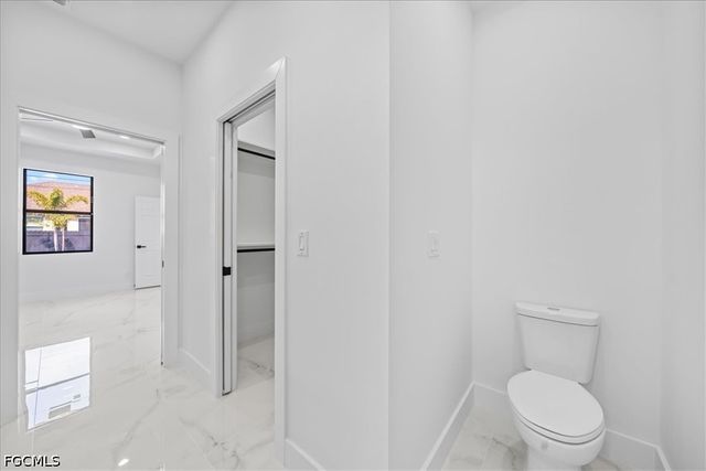 1420 NE 12th PL, Cape Coral, FL 33909