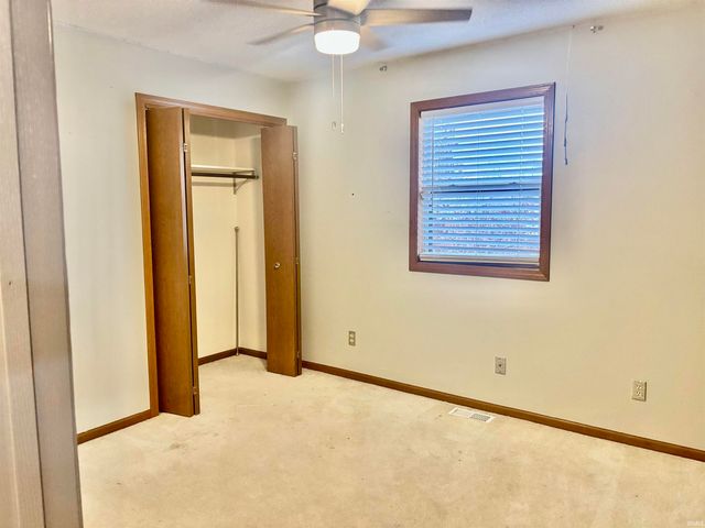 304 Georgian Lane, Logansport, IN 46947