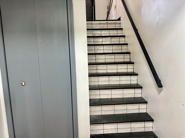 304 Georgian Lane, Logansport, IN 46947