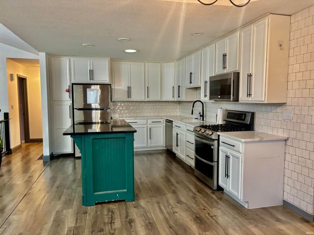 304 Georgian Lane, Logansport, IN 46947